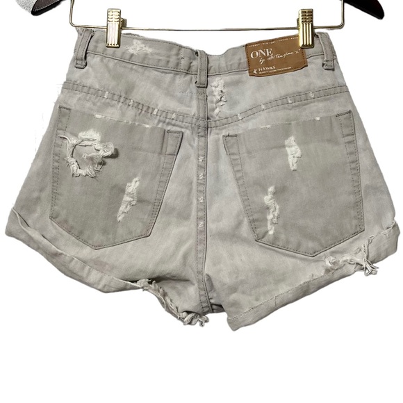 ✨ One Teaspoon Hawks High Waisted Denim Jean Shorts - Picture 4 of 5
